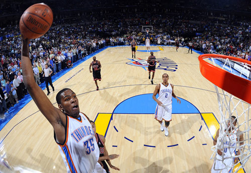 球队锁定胜 球队锁定胜