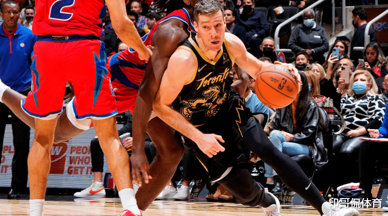 年仅21岁 年仅21岁