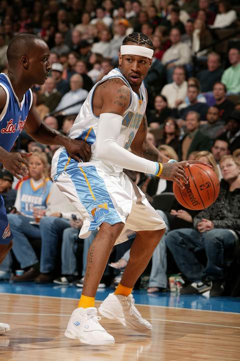 速度攀岩中国15岁小将超世界纪录.