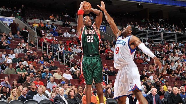 莫斯手中 莫斯手中