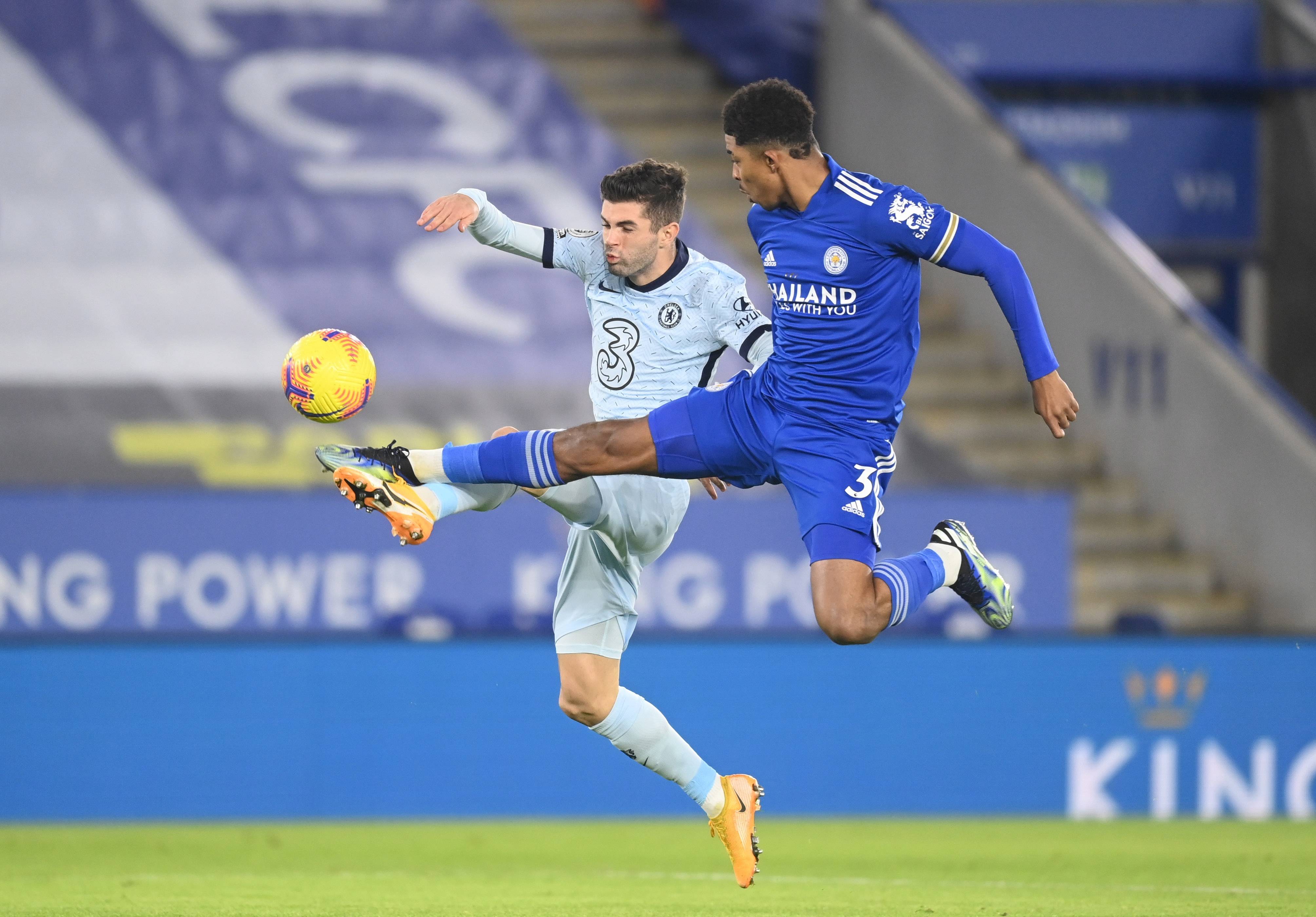 足球逐步崛 足球逐步崛