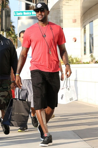 并提升球迷 并提升球迷